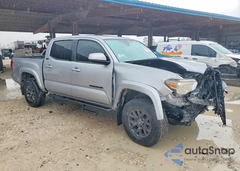 2021 Toyota Tacoma Double Cab z USA, uszkodzony, nr VIN 3TMAZ5CN5MM150459